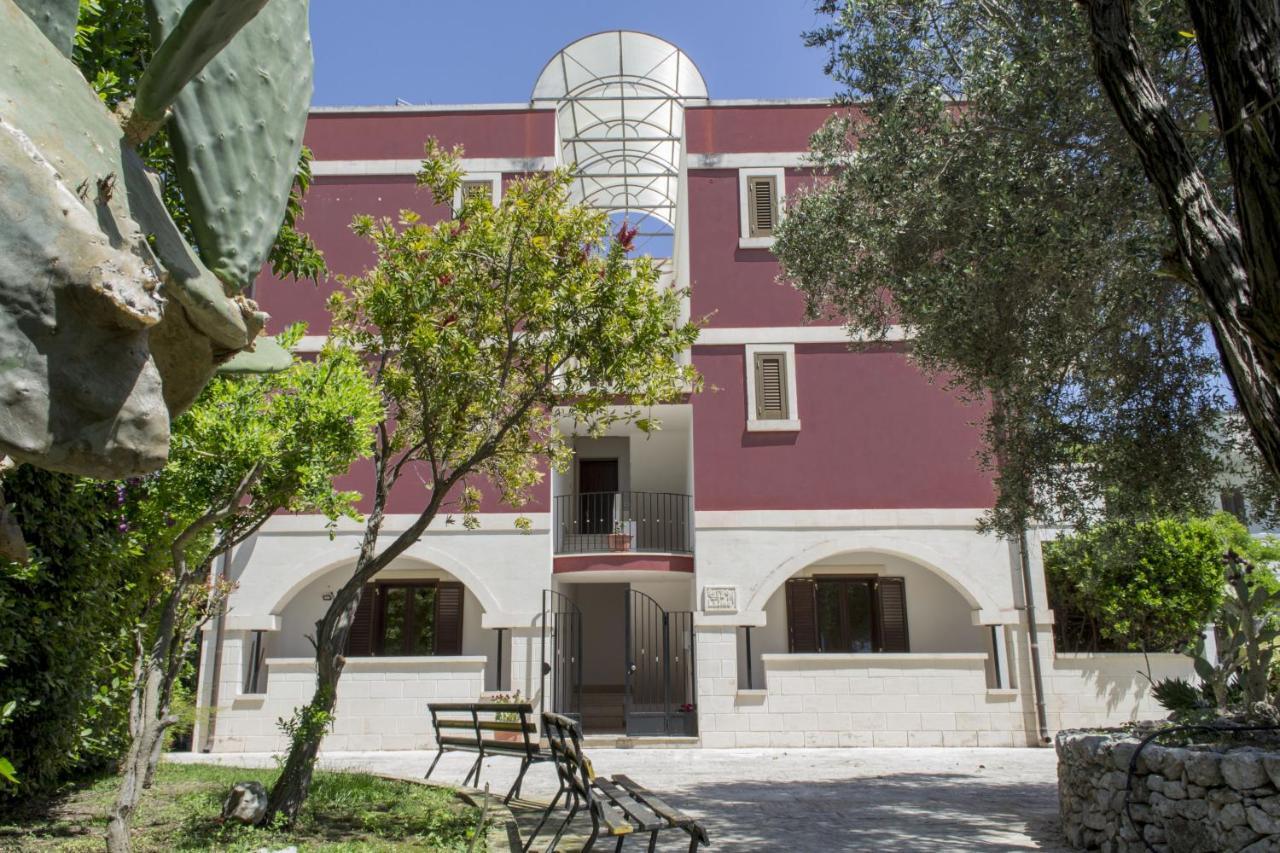 Residence Borgo Latino- Localo Torre dell'Orso Luaran gambar